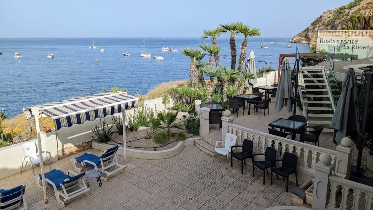 Hotel La Riviera 1