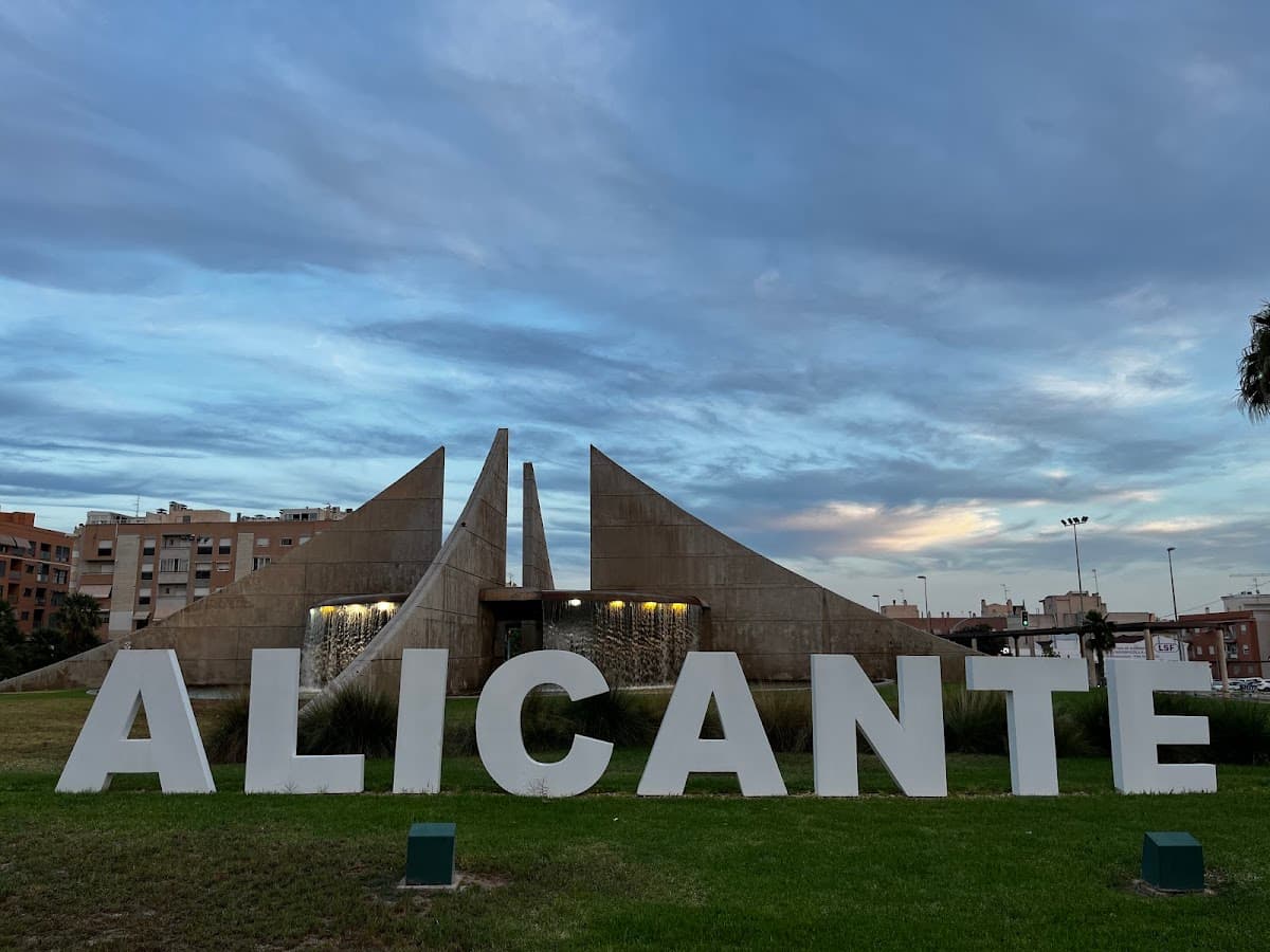 Cartel de Alicante 2