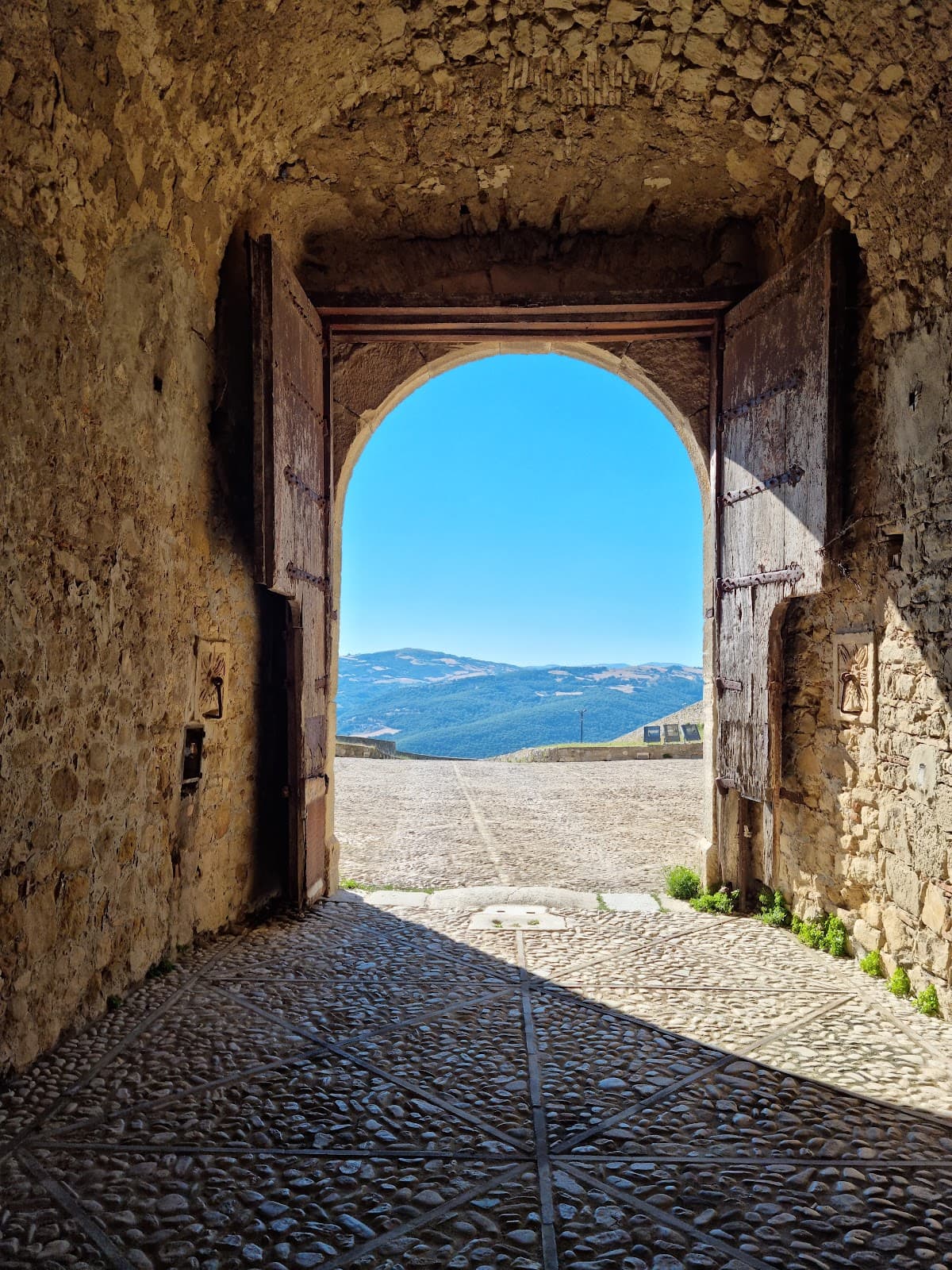 Castello di Bovino 2