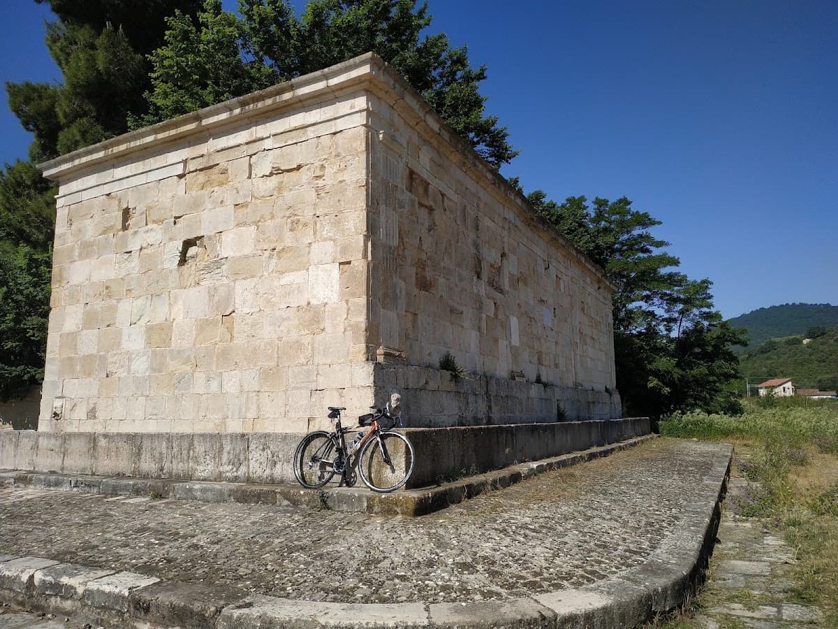 Fontana Borbonica