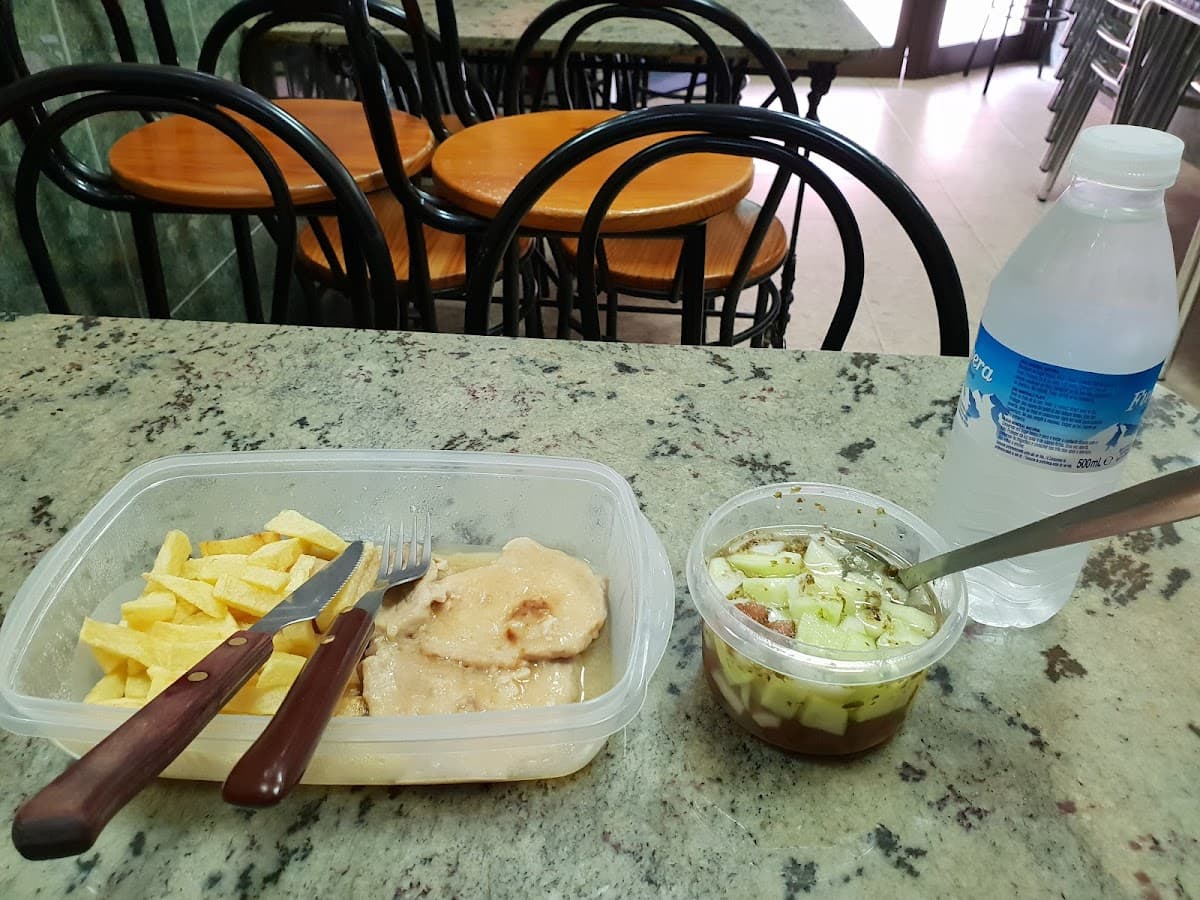 Cafetería D' Perico 3