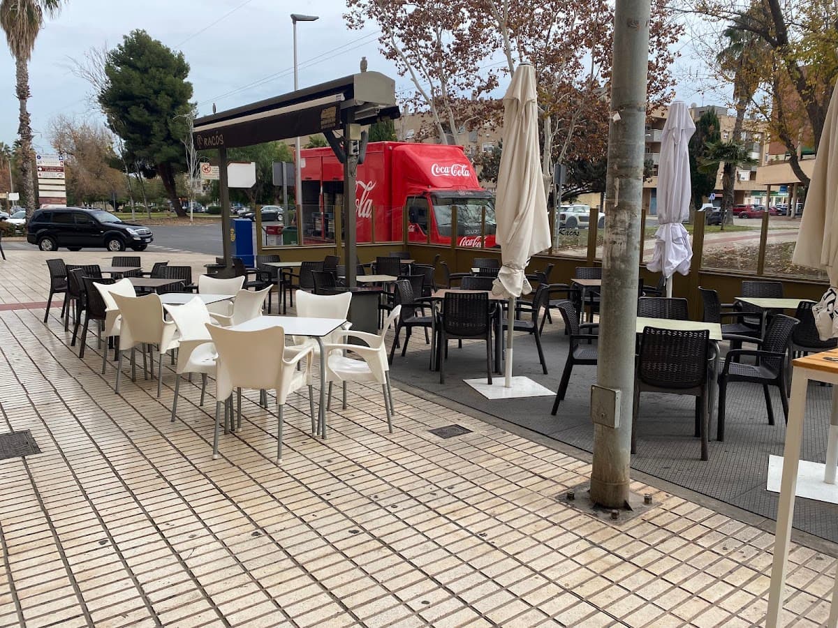 Cafetería Racos 1