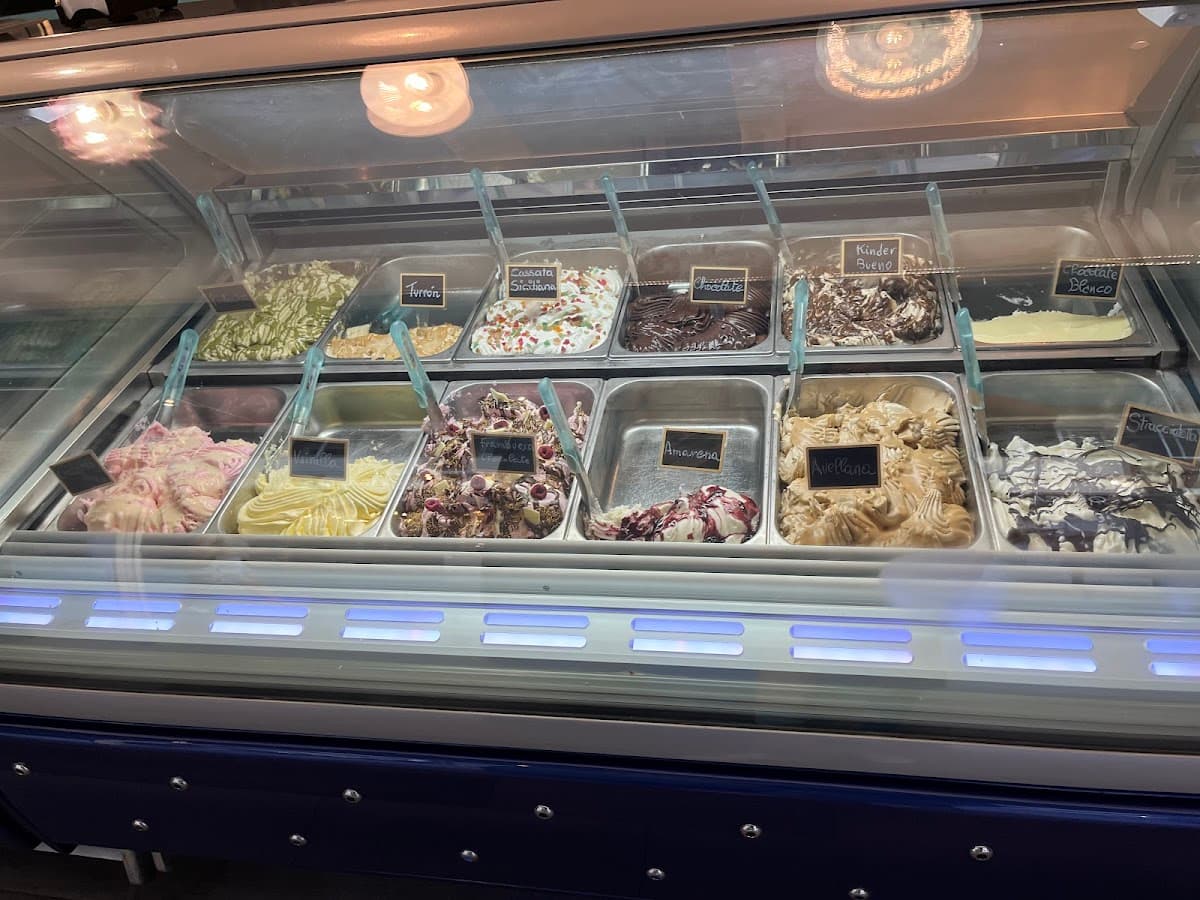 Gelateria Felici e Contenti 3