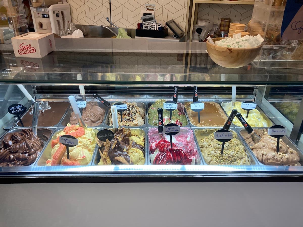 Giannotti - Bar Pasticceria Gelateria - Bovino 3
