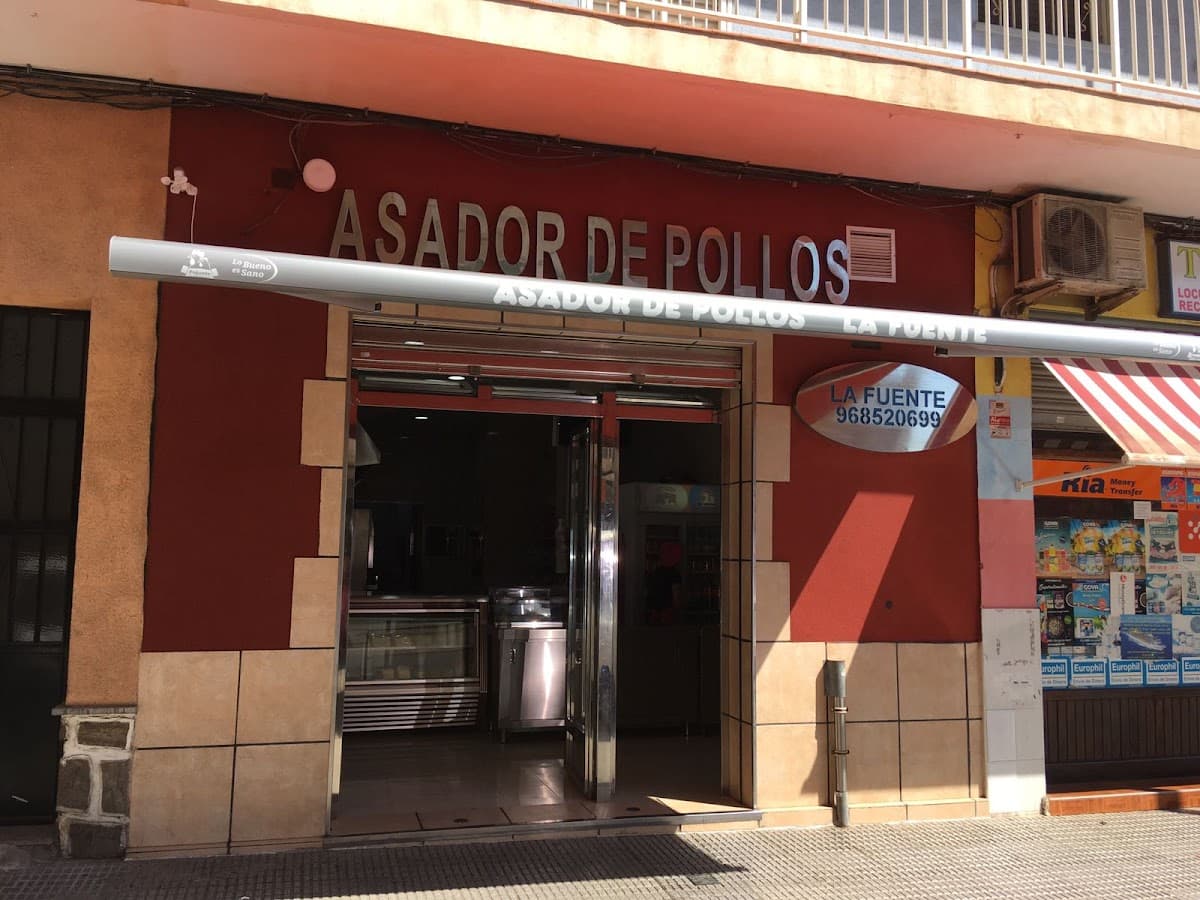 Asador De Pollos La Fuente 1