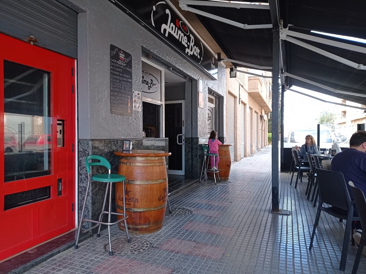 Bar Miralbur 1