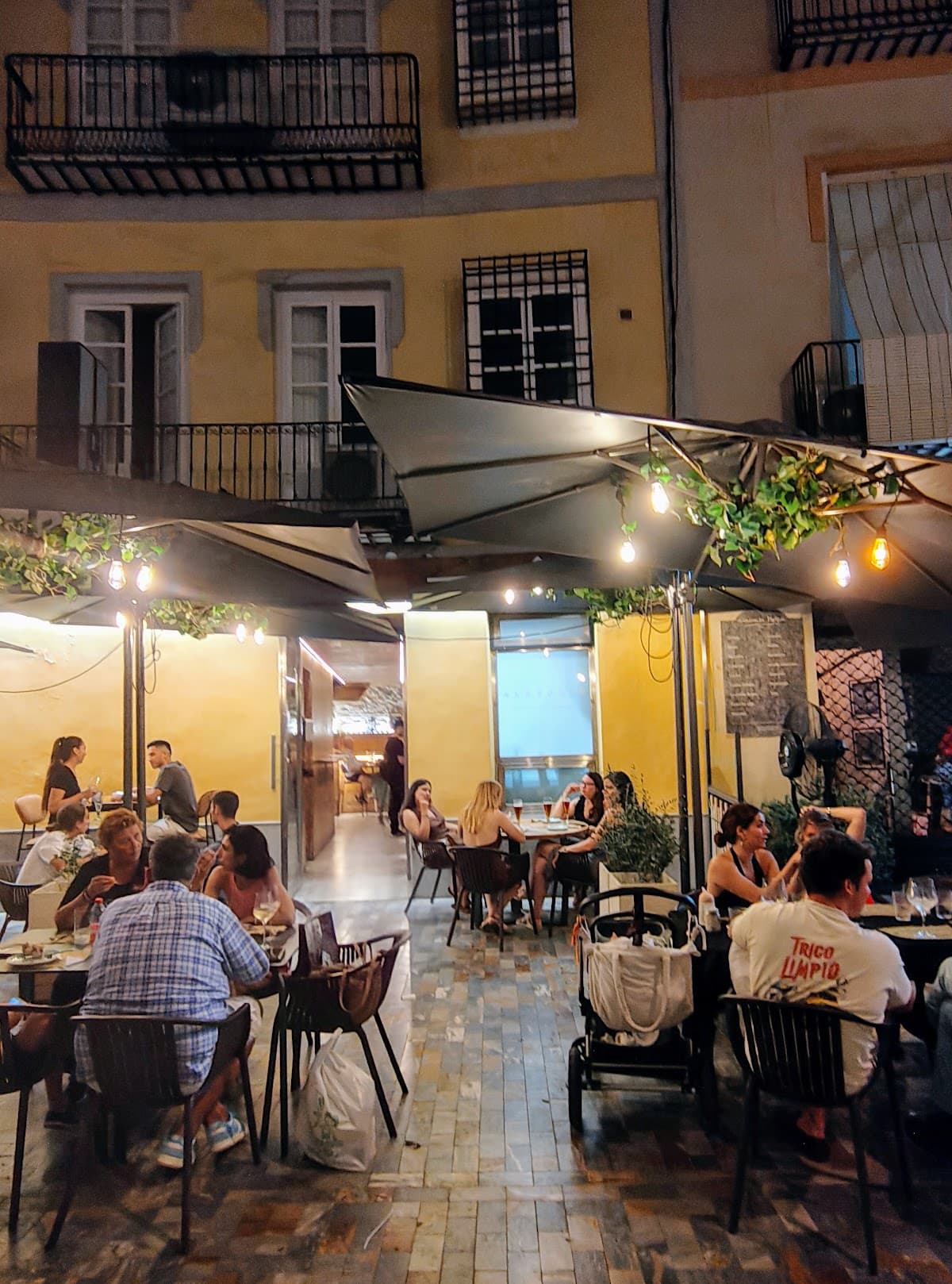 Bar restaurante ALBEDRÍO 2