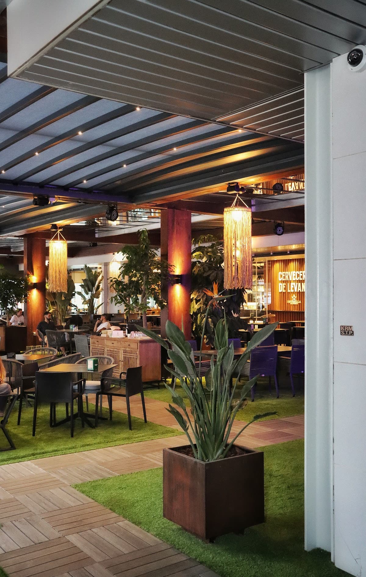 Cervecería de Levante (planta baja) 1