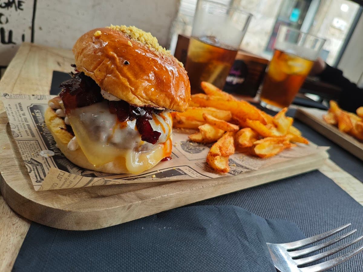 Chamfer Burger 3