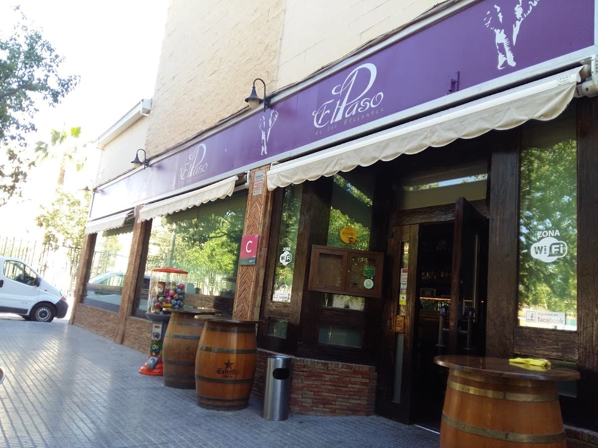 El Paso de los Elefantes 1