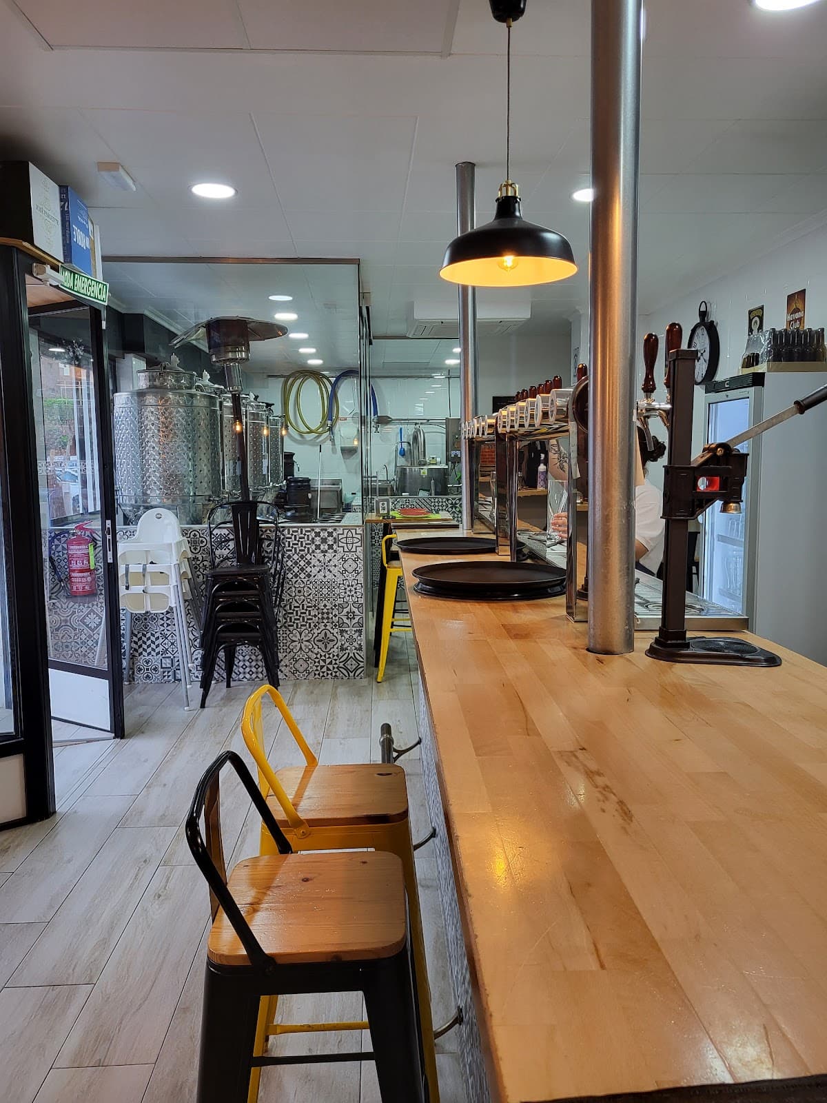 Gastrobar La Fábrica Brewpub 3